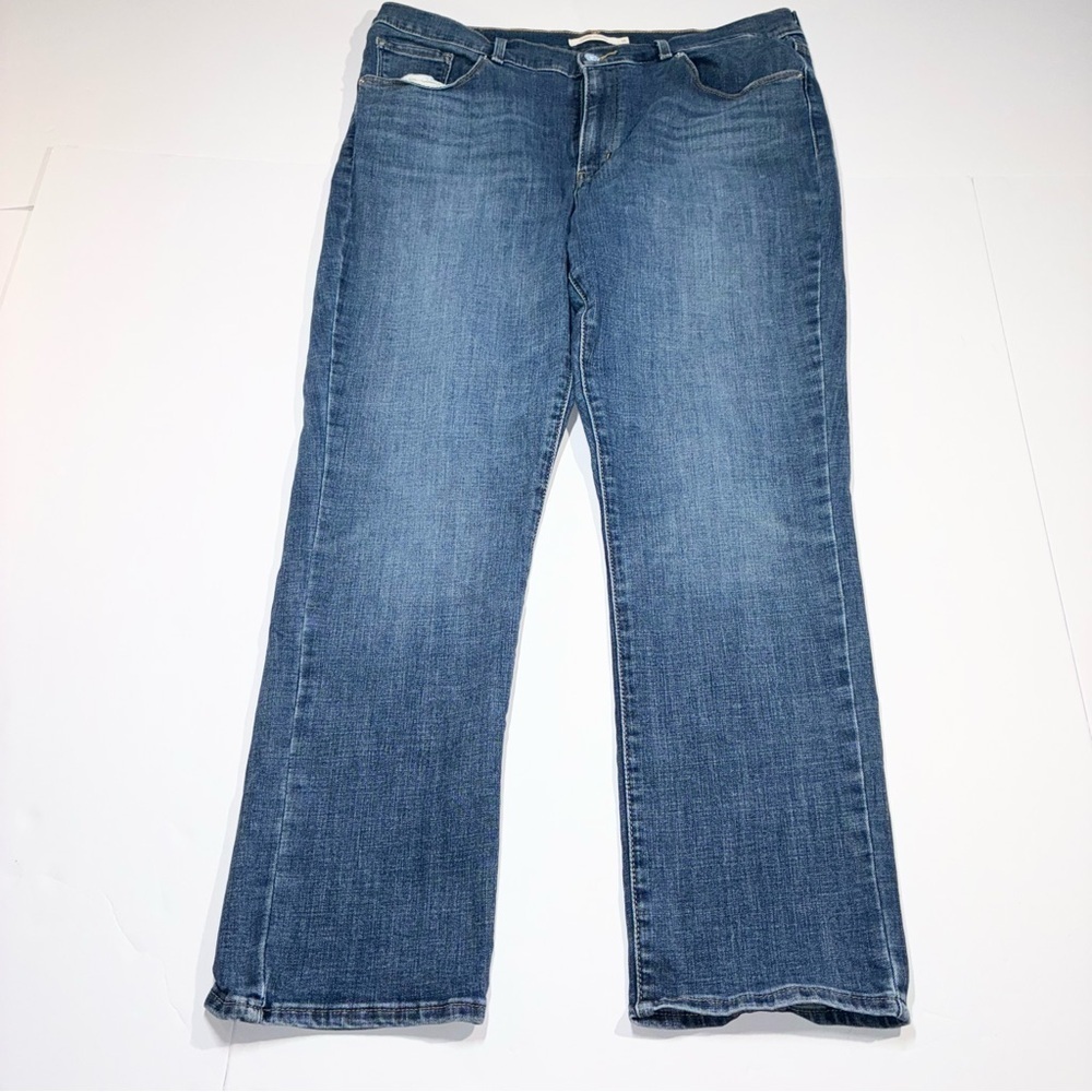 Leviās Jeans Womens Size 16 Blue Denim Classic Straight Mid Rise Stretch